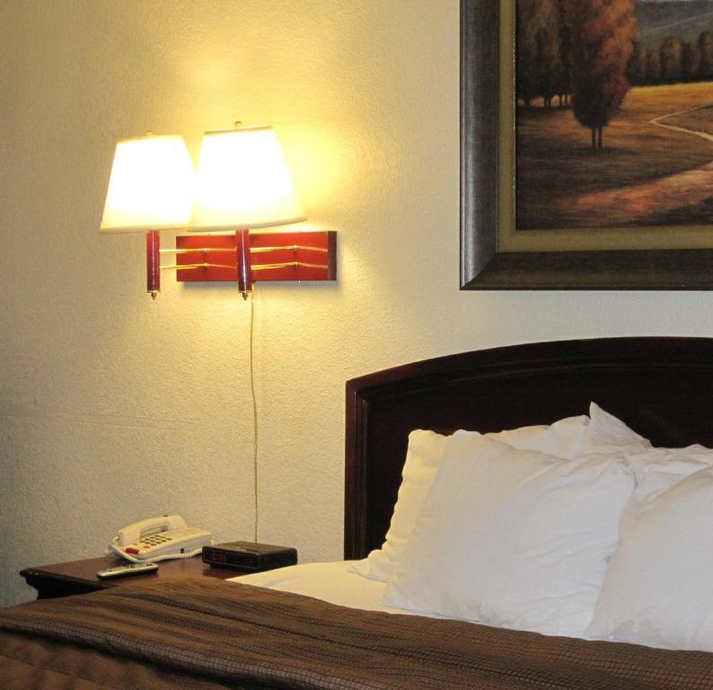 Liberty Lodge Сент-Роберт Номер фото