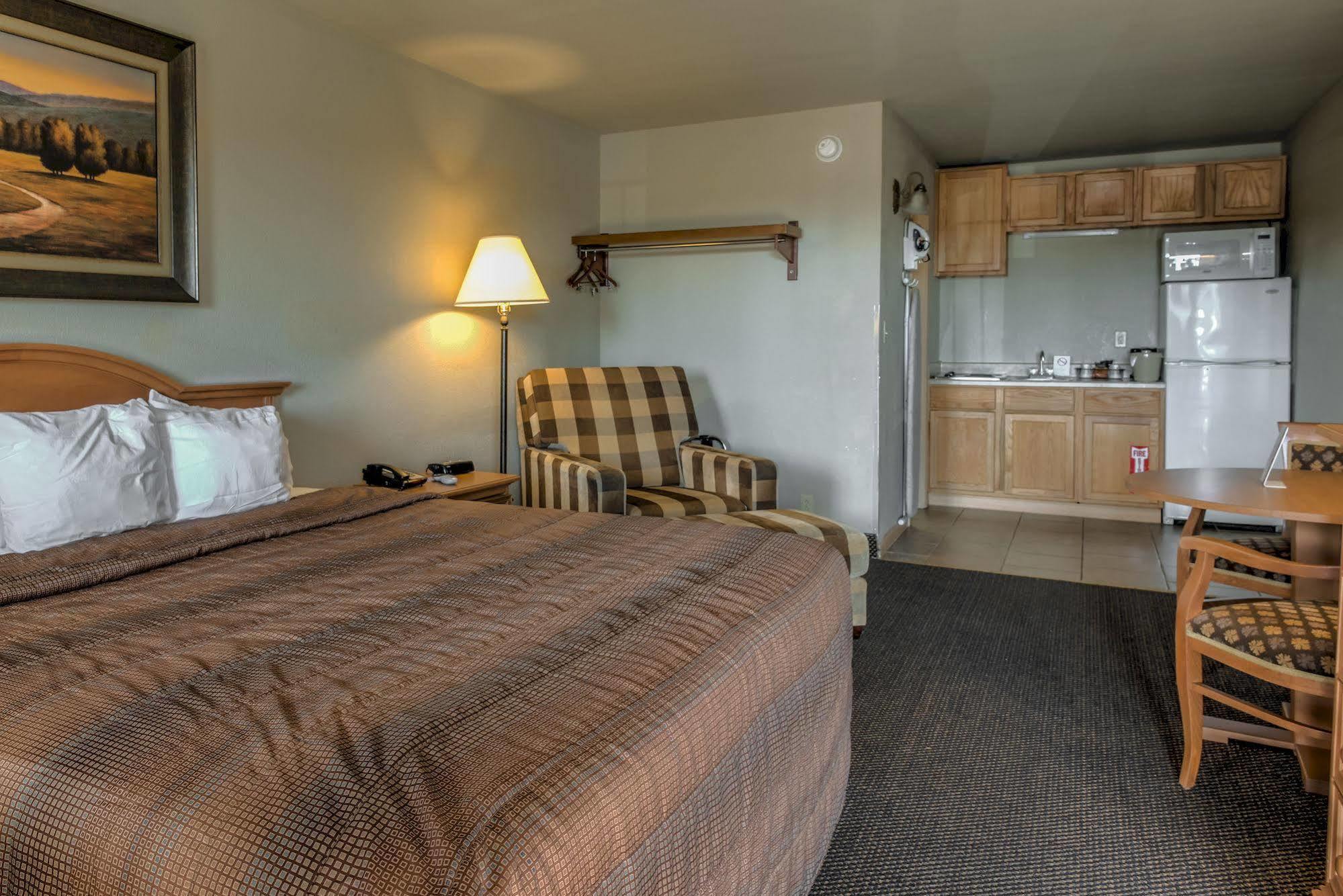 Liberty Lodge Сент-Роберт Экстерьер фото