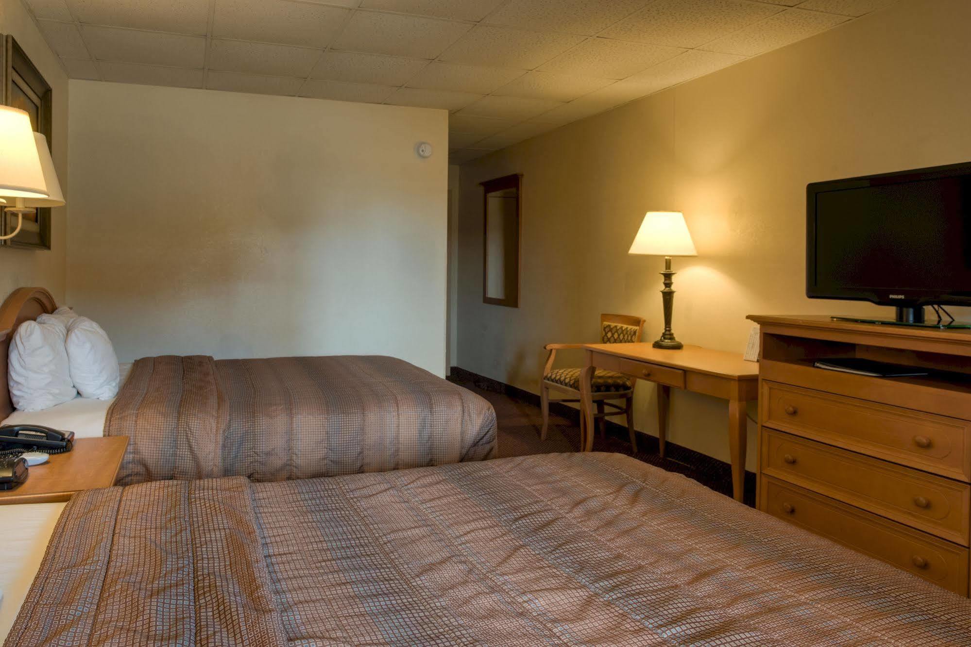 Liberty Lodge Сент-Роберт Экстерьер фото